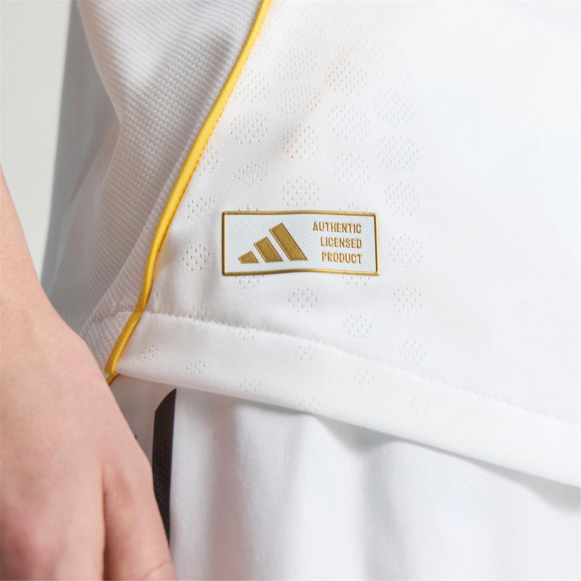 adidas Valverde Real Madrid Authentic Home Jersey 25/26 w/ Champions League Patches (White)