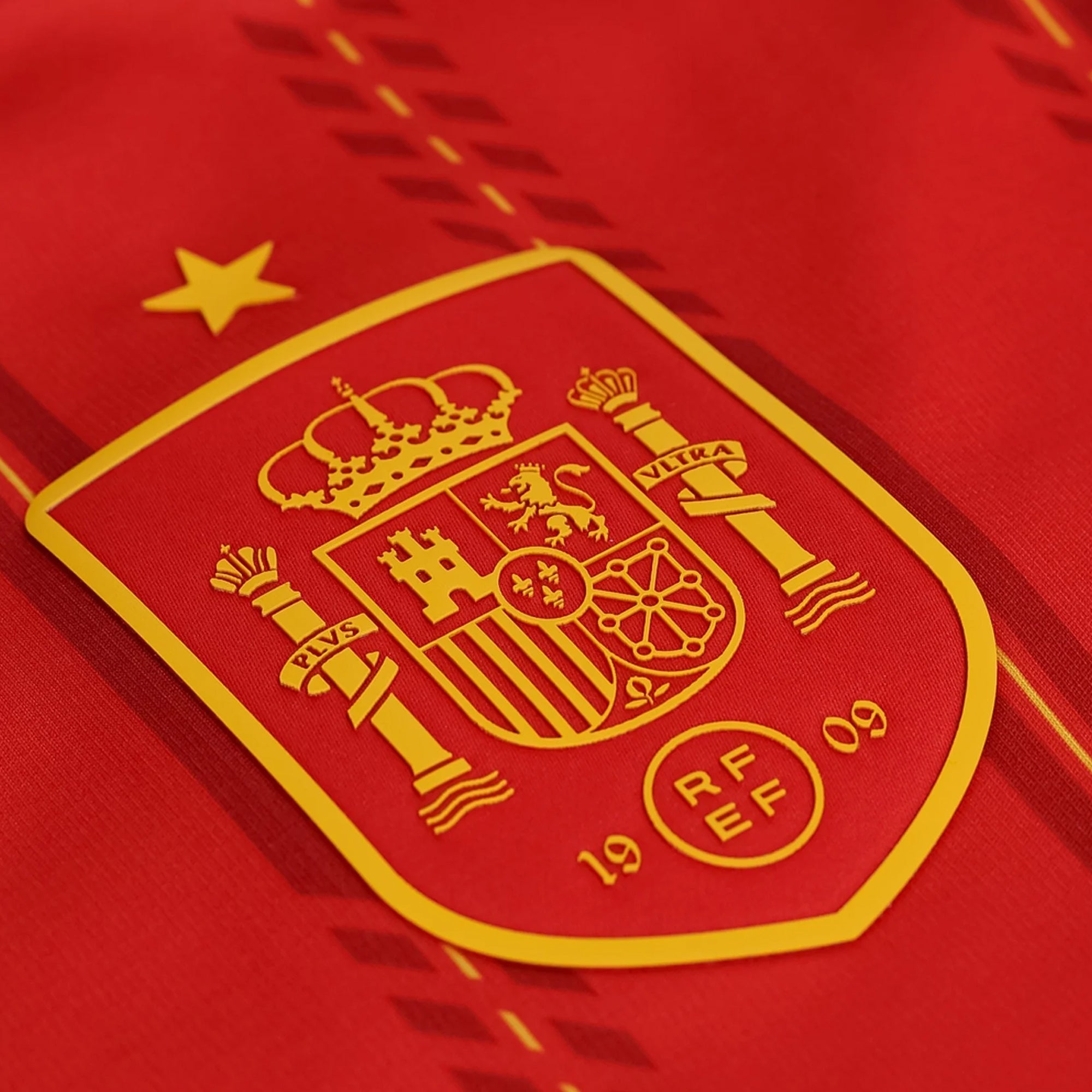 adidas Men's Zubimendi Spain World Cup Home Jersey 2026 (Vivid Red)